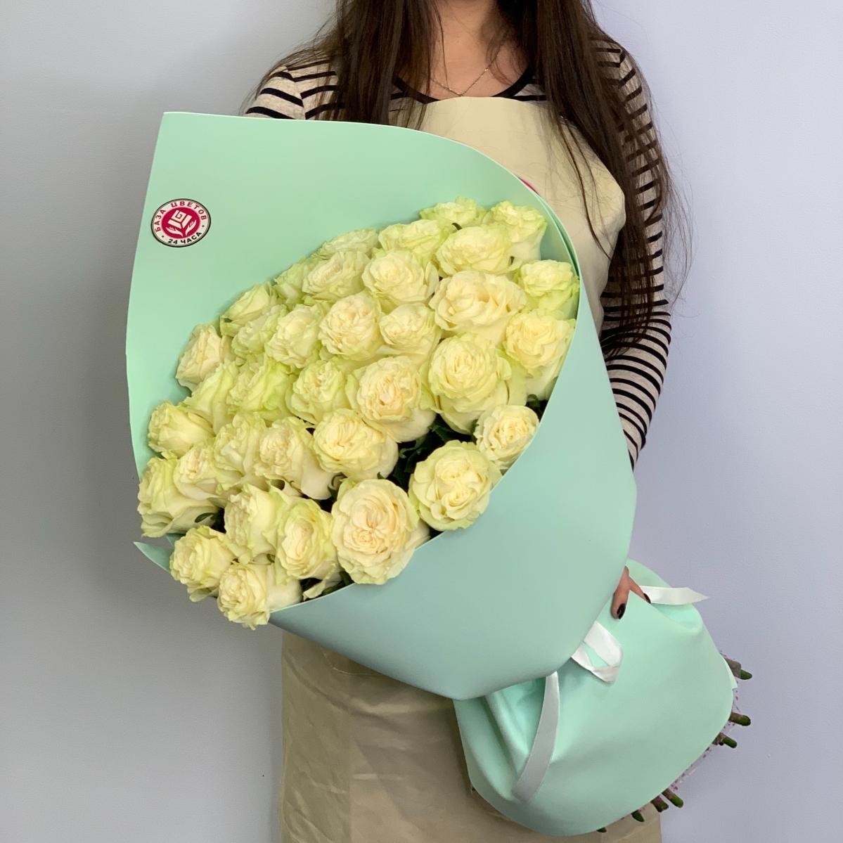 Букеты из белых роз 40 см (Эквадор) (№  712)
